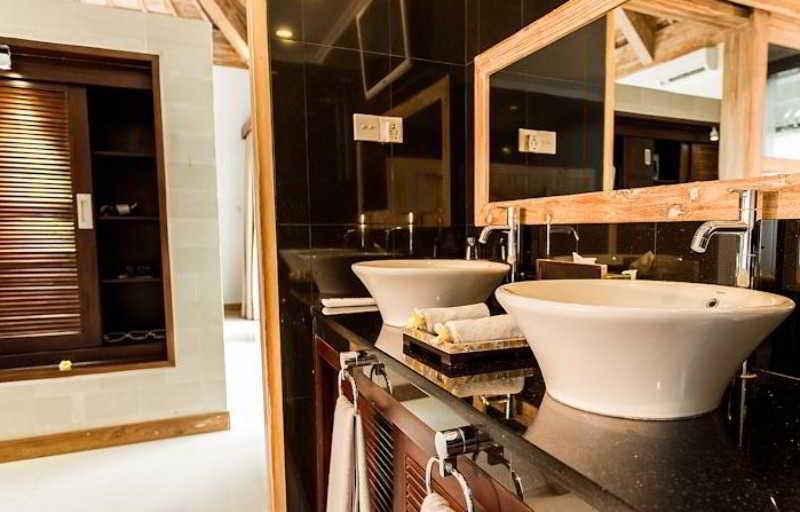 Jiwa Klusa Luxury Villa Keliki Экстерьер фото